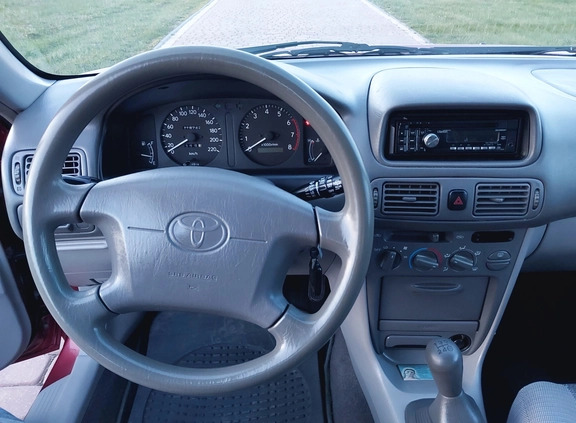 Toyota Corolla cena 11500 przebieg: 218000, rok produkcji 1998 z Alwernia małe 667